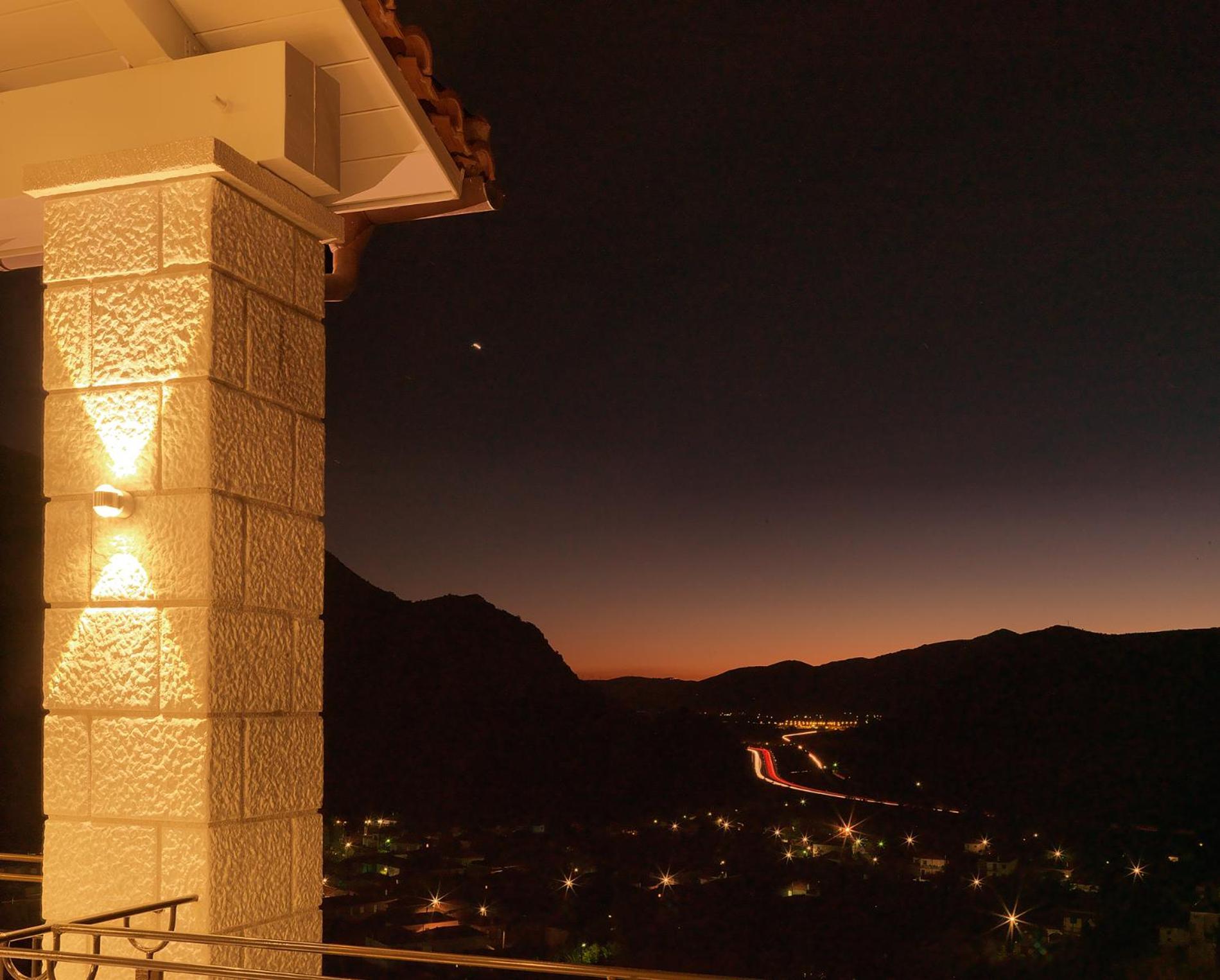 Hondos Classic Hotel & Spa Nestani Екстериор снимка