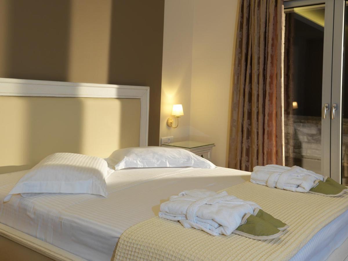 Hondos Classic Hotel & Spa Nestani Екстериор снимка